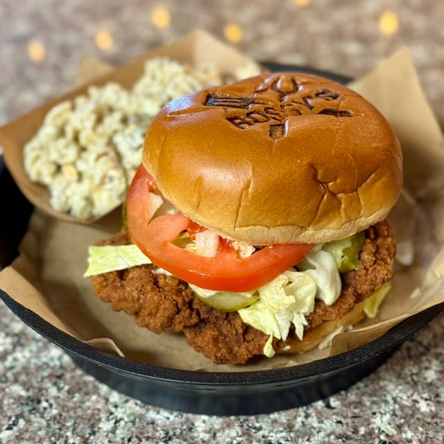 Breaded Chicken Cutlet Sammich.