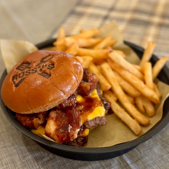Dirty Curdy Smashburger.